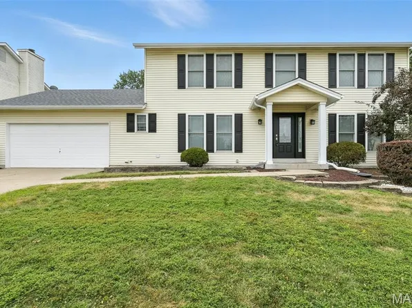 153 Dusty Rose Dr, O'Fallon, MO 63368