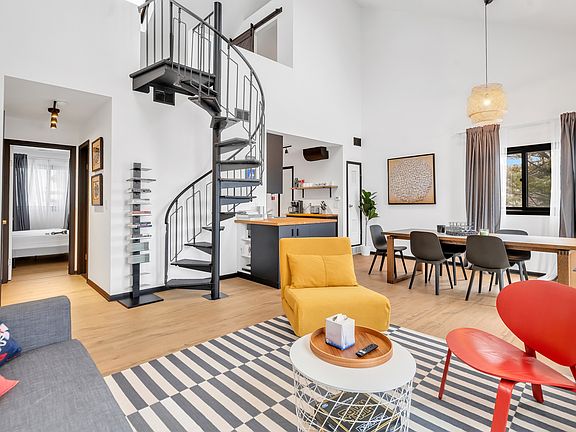 5th image of 22 Wimbledon Dr #2X