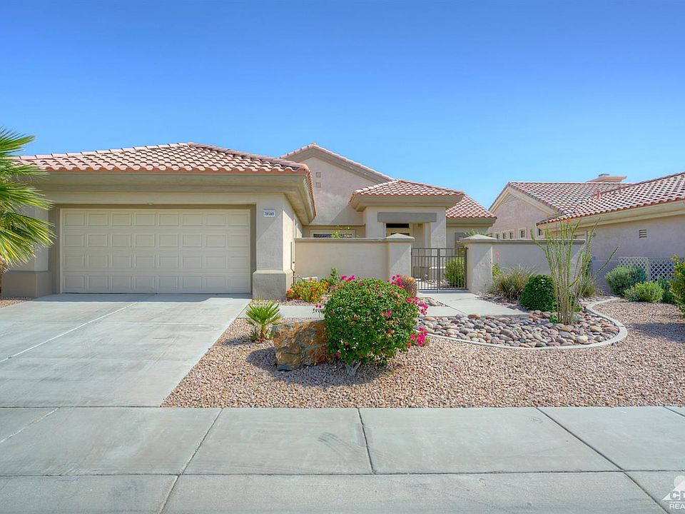 1st image of 78580 Autumn Ln