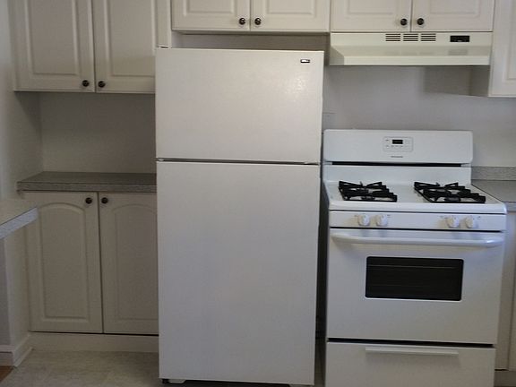 5th image of 905 Palmer Avenue #B1