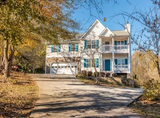 141 King Arthur Ct SW, Calhoun, GA 30701