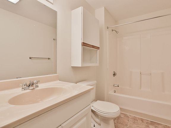 3rd image of 195 Eastern Ave #199-23