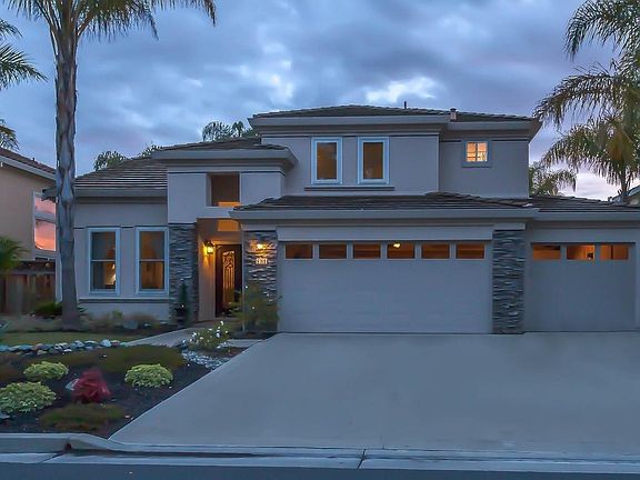 2nd image of 5160 Apennines Cir