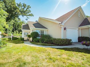 8236 Crook Dr N, Indianapolis, IN 46256