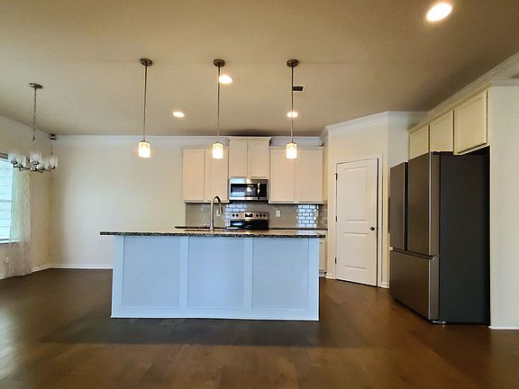 5th image of 4524 Grenadine Cir