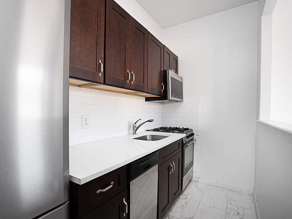 2nd image of 309 W 137th St APT 2