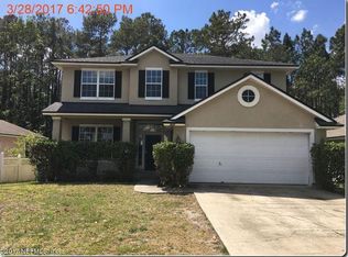 824 Candlebark Dr, Jacksonville, FL 32225