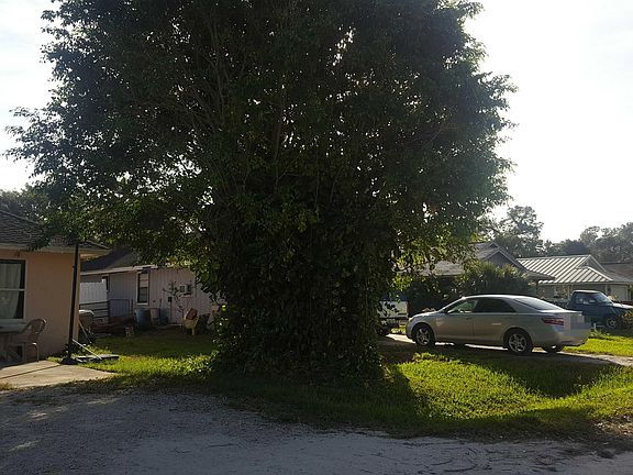 2nd image of 2160 87th Ct