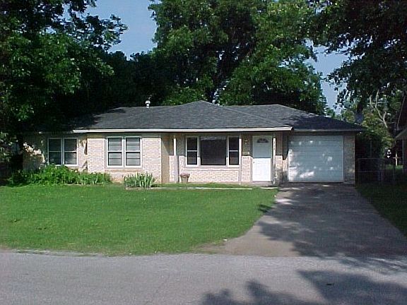 2nd image of 518 Dot Ave