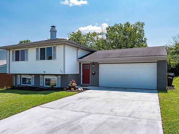2nd image of 797 Holyoke Dr