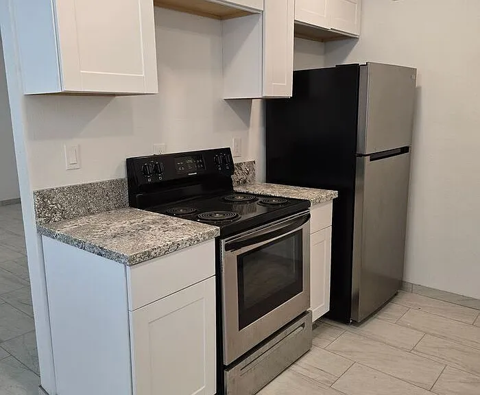 511 N Iroquois Ave #B — Photo 24