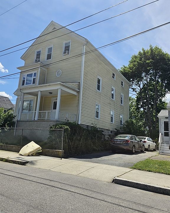 2nd image of 80 Warburton St