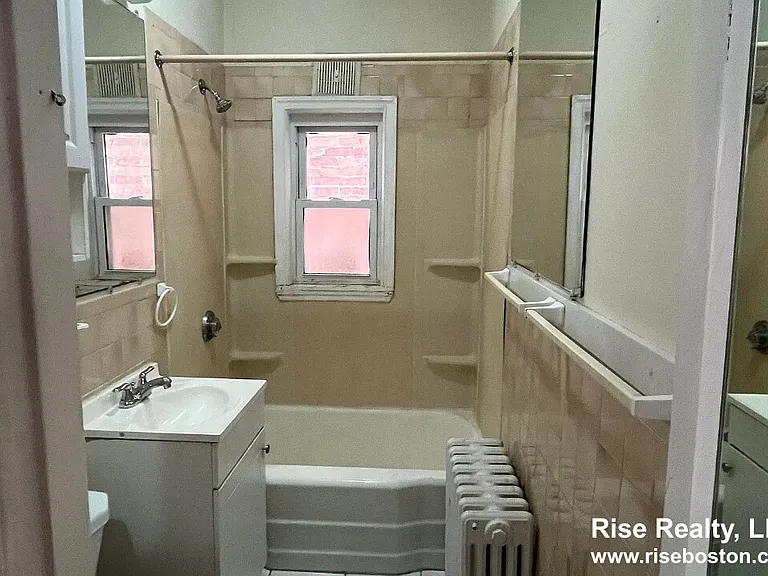 35A Harvard St #1 — Photo 6