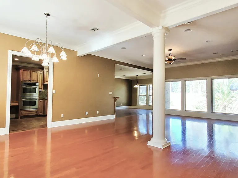 2521 Promenade Blvd — Photo 3