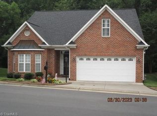 950 Crafton Creek Dr, Lewisville, NC 27023