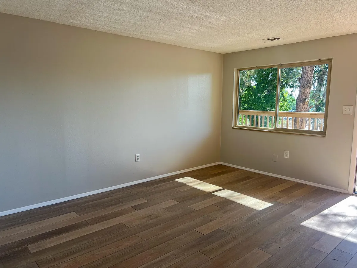 Building Photo - 8440 W 52nd Ave #1