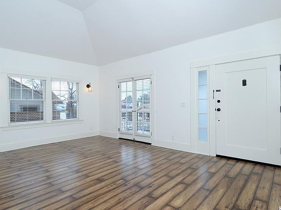 3rd image of 5234 Sumner Ave