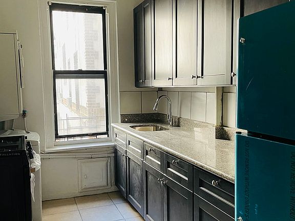 3rd image of 1040 Bushwick Ave #D16