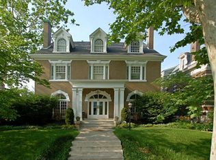 5297 Westminster Pl, Saint Louis, MO 63108
