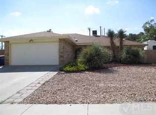 621 La Chapa Ave, El Paso, TX 79912