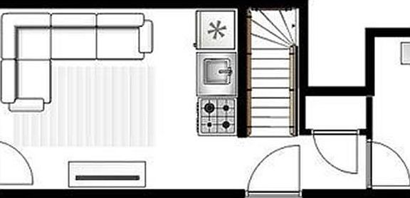 3rd image of 164 E 82nd St APT 1B