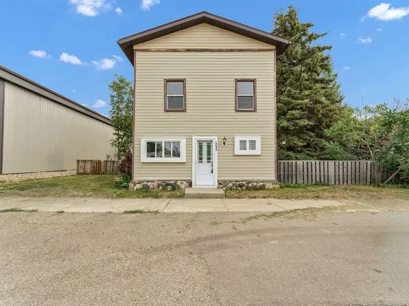 211 W Main St, Forty Mile County No. 8, AB T0K 0J0
