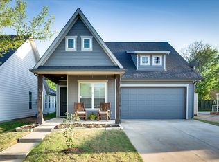 209 W Dallas St, Mansfield, TX