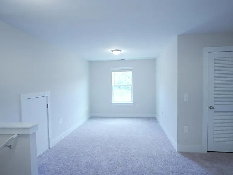 919 Hillman Ln — Photo 53