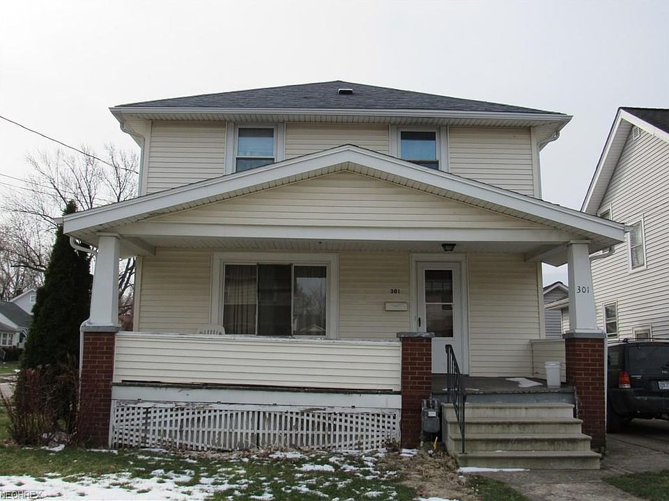 1st image of 301 W 32nd St