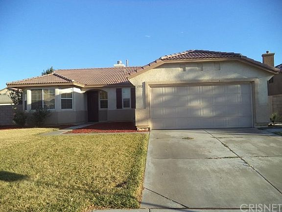 2nd image of 1352 W Avenue H4