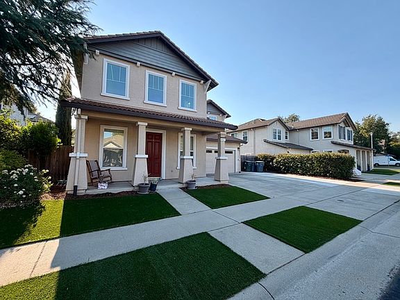 2nd image of 4037 Hunter Oaks Ln