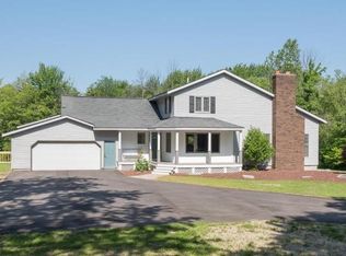 4738 64th St, Holland, MI 49423