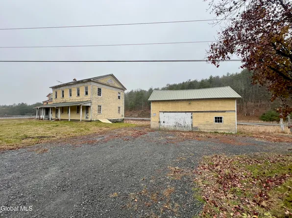 524 Copeland Hill Road, Feura Bush, NY 12067