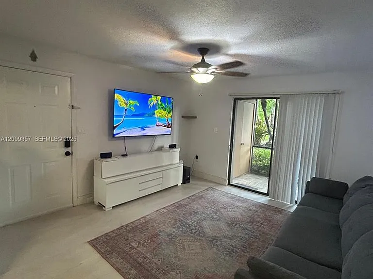 15551 SW 104th Ter #814 — Photo 4