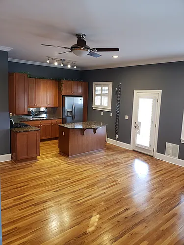 1030 Greenwood Ave NE #C Photo 1 1030 Greenwood Ave NE #C Photo 1
