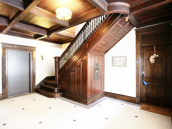 5th image of 615 State St #102