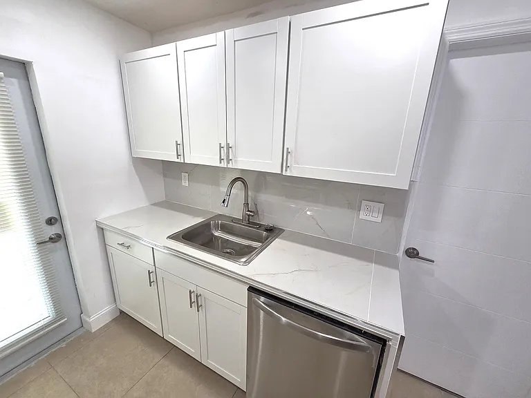 19356 SW 103rd Ct — Photo 10