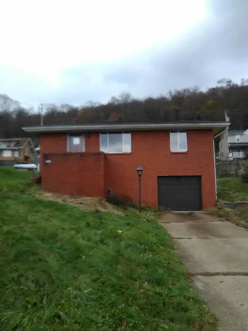 5820 Meade St photo 1