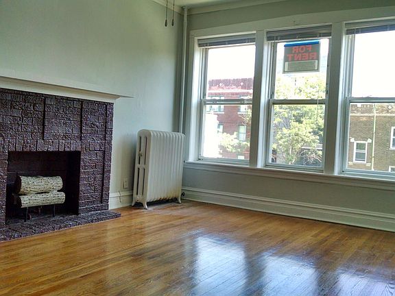 4th image of 5052 N Ashland Ave APT 2
