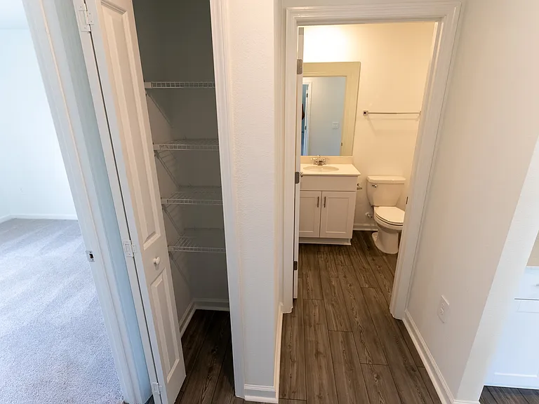 8414 SW 41st Cir — Photo 27