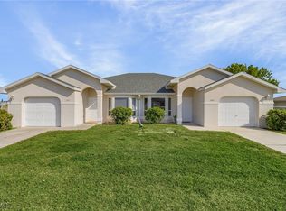 1813/1809 Andalusia Blvd, Cape Coral, FL 33909