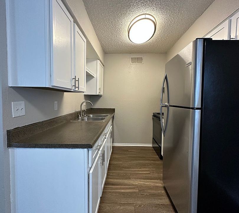 RockView Apartments 19 Cantril St Castle Rock CO Zillow