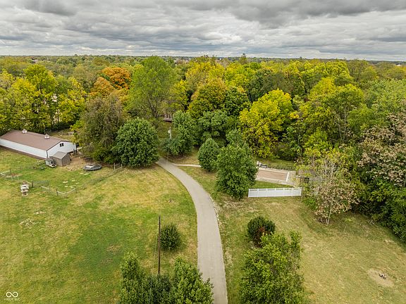 4th image of 1204 E State Road 44