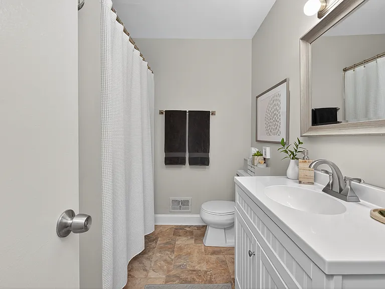 3618 Dresden Dr E #A — Photo 13