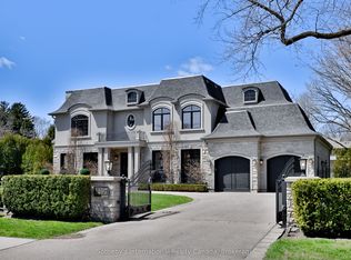 1497 Lakeshore Rd W, Oakville, ON L6L1G5