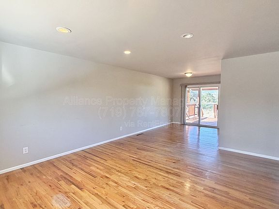 4th image of 4009 Wakely Dr