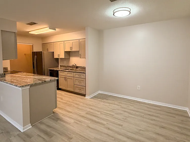888 Culp Ave #1 — Photo 6