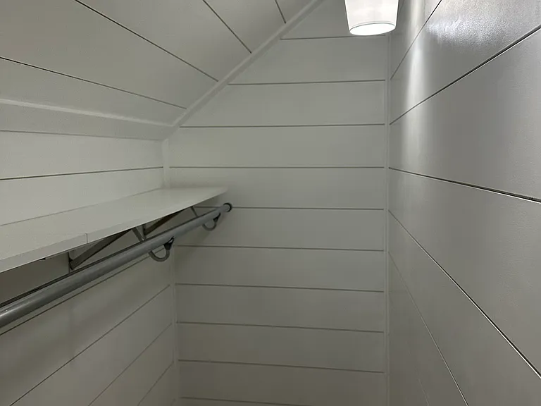 1005 Veto St NW — Photo 5