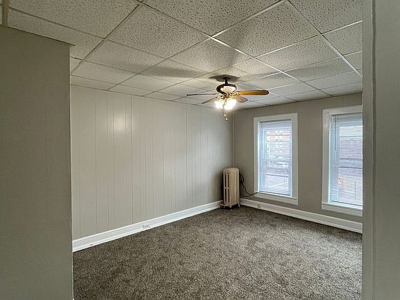 4th image of 220-224 S Front St #224-1/2