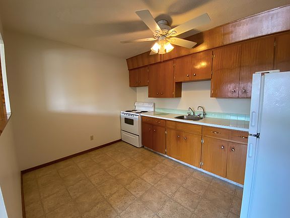 Kitchen_06022022